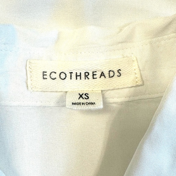 Ecothreads Button Down Shirt - Picture 4 of 4